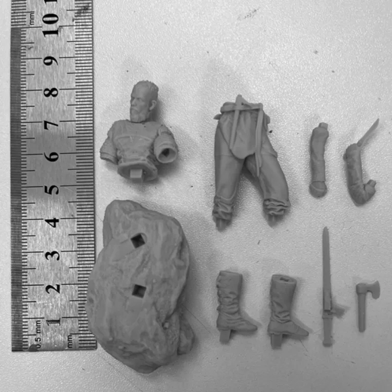 1/24 Scale Resin Figure Assemb - Model Kit Revell recension och pris