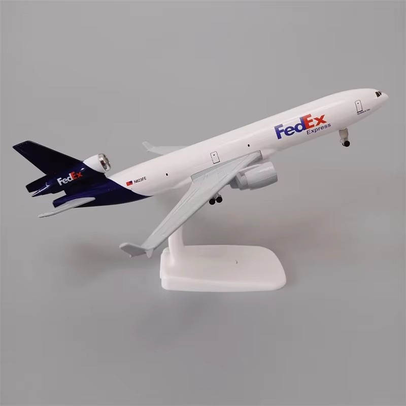 Airplane Model 20cm Air Fedex  - Model Kit Simulator recension och pris
