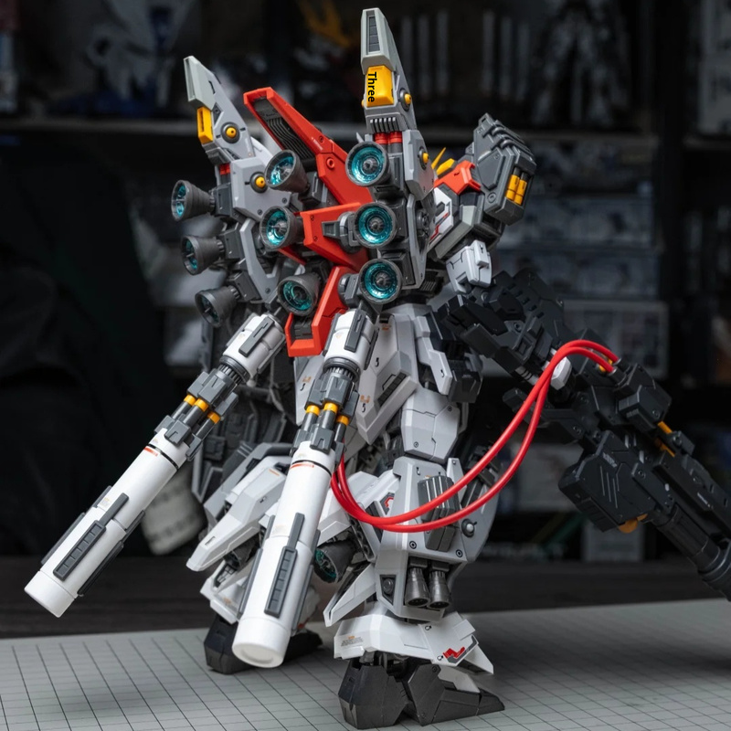 ZZA REGUS GZSS-OX-001 Captain  - Model Kit Zza recension och pris