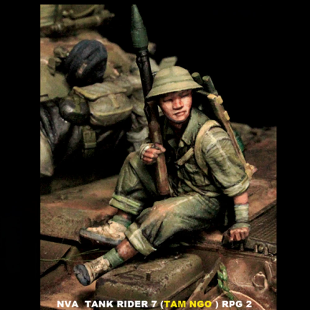 1/35 NVA Tank RIDER 7, RPD 2,  - Model Kit Walmart recension och pris