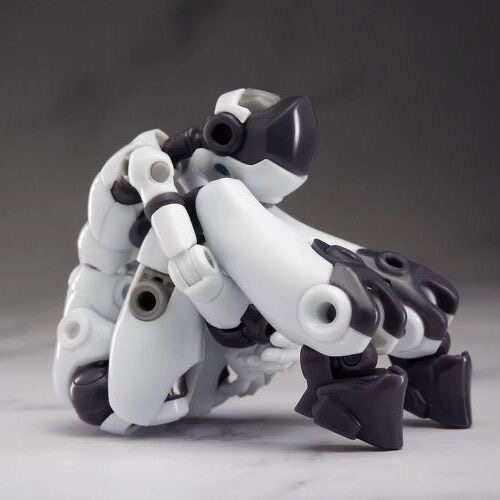 Kit Gene Interference Series Q - Model Kit Robot recension och pris