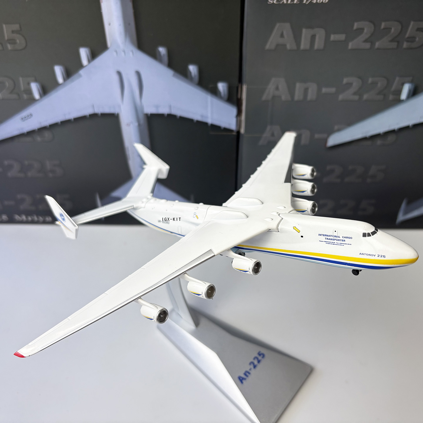 1/400 Scale AN225 Heavy Transp - Model Kit Ukraine recension och pris