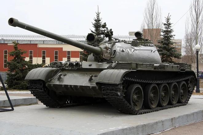 1/144 Scale Soviet T-54 Main B - Model Kit Walmart recension och pris